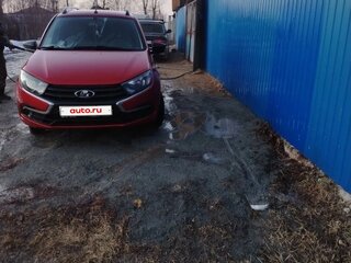 2019 Lada (ВАЗ) Granta Cross I Рестайлинг, красный, 700000 рублей, вид 1