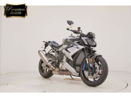 2025 BMW M 1000 R, серебристый, 2900000 рублей, вид 3