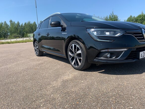 2019 Renault Megane IV, чёрный, 1800000 рублей