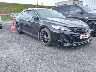 2021 Toyota Camry VIII (XV70), чёрный, 5600000 рублей, вид 5