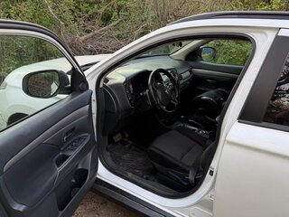 2013 Mitsubishi Outlander III, белый, 1280000 рублей, вид 5