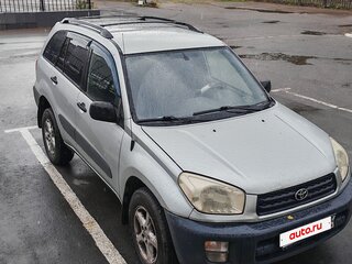 2000 Toyota RAV4 II (XA20), серый, 630000 рублей, вид 3