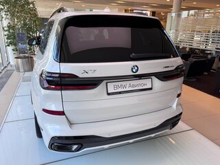 2026 BMW X7 40i I (G07) Рестайлинг, белый, 16480000 рублей, вид 5