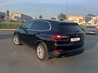 2021 BMW X5 25d IV (G05/G18), чёрный, 5700000 рублей, вид 5