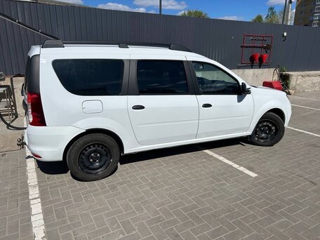 2024 Lada (ВАЗ) Largus I Рестайлинг, белый, 1130000 рублей, вид 3