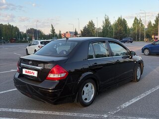 2010 Nissan Tiida I Рестайлинг, коричневый, 750000 рублей, вид 5