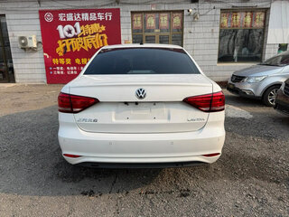 2022 Volkswagen Lavida III Рестайлинг, белый, 1067007 рублей, вид 3