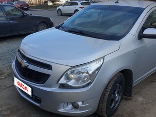 2013 Chevrolet Cobalt II, серебристый, 550000 рублей, вид 2