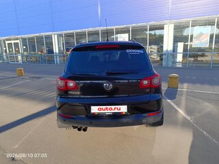 2008 Volkswagen Tiguan I, чёрный, 720000 рублей, вид 3