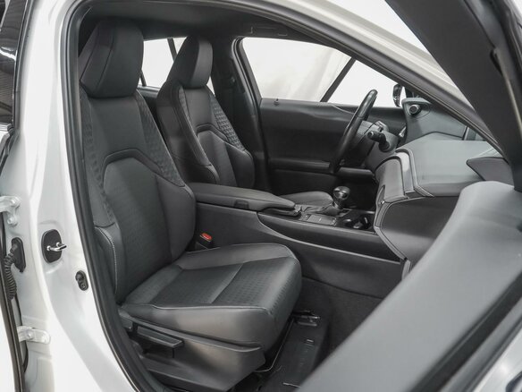 2022 Lexus UX 200 I, белый, 4019000 рублей - вид 7