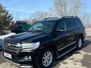 2016 Toyota Land Cruiser 200 Series Рестайлинг 2, чёрный, 5700000 рублей, вид 1