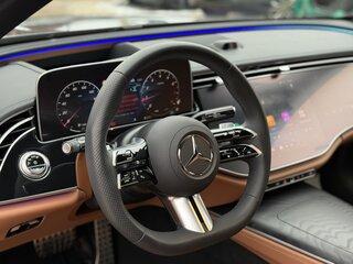 2026 Mercedes-Benz E-Класс 300 VI (W214, S214), чёрный, 7810000 рублей, вид 4