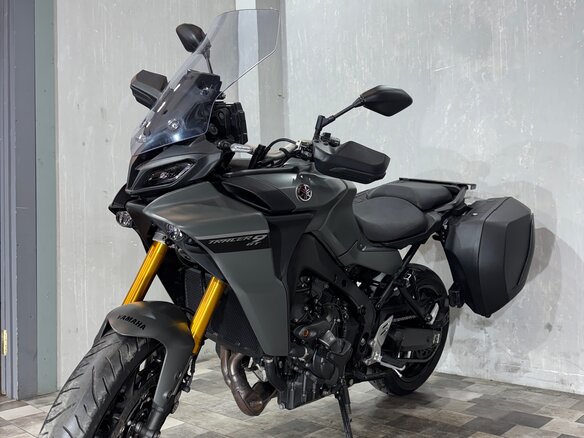 2022 Yamaha Tracer 9, серый, 1359000 рублей - вид 4