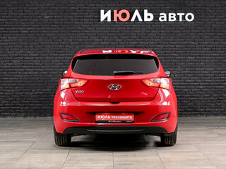 2013 Hyundai i30 II, красный, 960000 рублей, вид 5