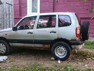 2005 Chevrolet Niva I, серый, 100000 рублей, вид 2