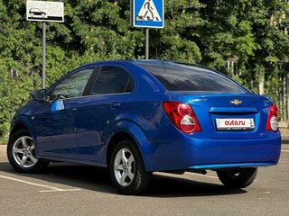 2013 Chevrolet Aveo II, синий, 620000 рублей, вид 4