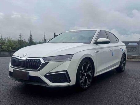 Skoda Octavia IV (A8)