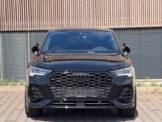 2023 Audi Q3 35 TDI II (F3), чёрный, 3690000 рублей, вид 2