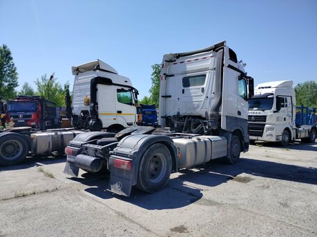 2024 Mercedes-Benz Actros, белый, 7764750 рублей, вид 3