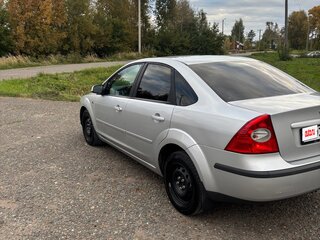 2007 Ford Focus II, серебристый, 520000 рублей, вид 3