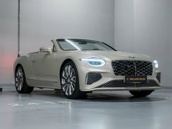 2025 Bentley Continental GT Speed IV, серый, 48865000 рублей - вид 4
