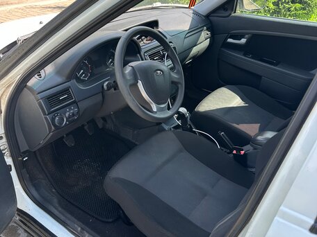 2017 Lada (ВАЗ) Priora I Рестайлинг, белый, 485000 рублей, вид 5