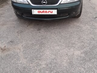 1999 Opel Vectra B Рестайлинг, зелёный, 390000 рублей, вид 1