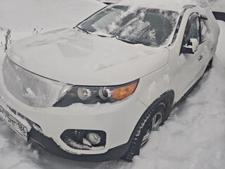 2009 Kia Sorento II, белый, 1100000 рублей, вид 3