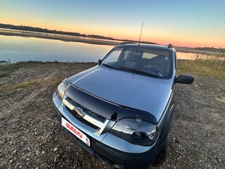 2011 Chevrolet Niva I Рестайлинг, серый, 365000 рублей, вид 2
