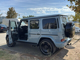 2026 Mercedes-Benz G-Класс AMG 63 AMG II (W465) Рестайлинг, голубой, 35000000 рублей, вид 4