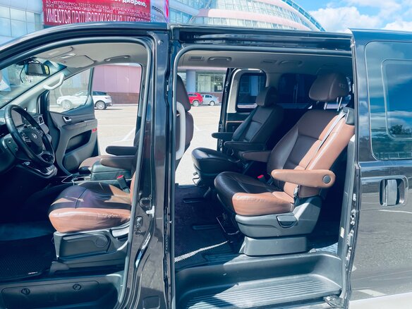 2018 Hyundai Grand Starex I Рестайлинг 2, коричневый, 3690000 рублей - вид 22