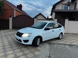 2017 Lada (ВАЗ) Granta I, белый, 650000 рублей, вид 3
