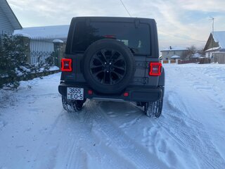 2022 Jeep Wrangler IV (JL), серый, 3841488 рублей, вид 3