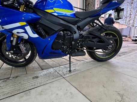 2018 Suzuki GSR 750, синий, 999000 рублей, вид 5