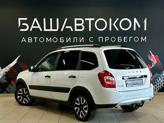 2025 Lada (ВАЗ) Granta Cross I Рестайлинг, белый, 880000 рублей, вид 5