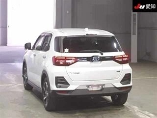 2022 Toyota Raize I, белый, 1295000 рублей, вид 2