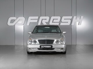 2000 Mercedes-Benz E-Класс 200 II (W210, S210) Рестайлинг, серебристый, 559000 рублей, вид 3