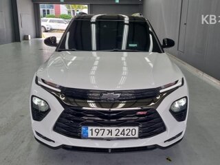 2022 Chevrolet TrailBlazer III, белый, 1660000 рублей, вид 3