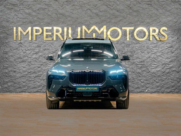 2026 BMW X7 40d I (G07) Рестайлинг, серый, 18490000 рублей - вид 1