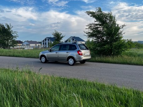 2020 Lada (ВАЗ) Granta I Рестайлинг, серый, 675000 рублей, вид 5