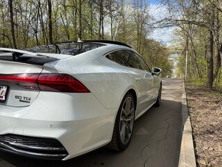 2020 Audi A7 50 TDI II (4K), белый, 6200000 рублей, вид 4