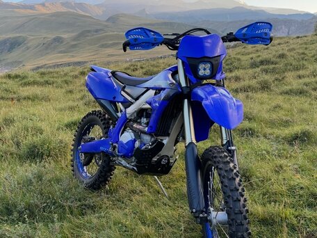 2023 Yamaha WR450F, синий, 950000 рублей, вид 2