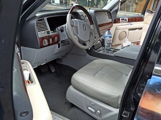 2005 Lincoln Navigator 6-speed II, чёрный, 1400000 рублей, вид 3