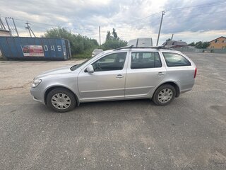 2011 Skoda Octavia II (A5) Рестайлинг, серебристый, 620000 рублей, вид 4
