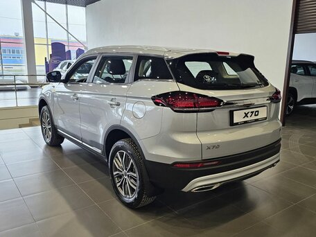 2026 Belgee X70 I Рестайлинг, серебристый, 3039990 рублей, вид 3