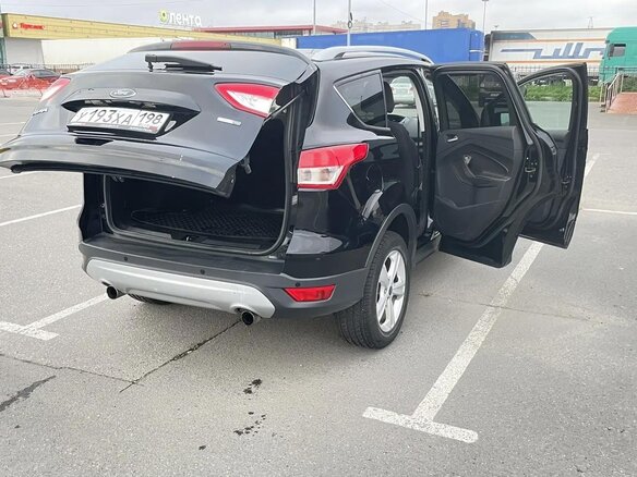 2016 Ford Kuga II, чёрный, 1030000 рублей - вид 8