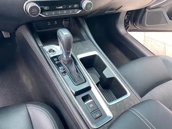 2023 Nissan Altima VI (L34) Рестайлинг, чёрный, 1740000 рублей - вид 15
