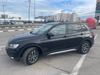 2019 Volkswagen Tiguan II, чёрный, 2330000 рублей, вид 5