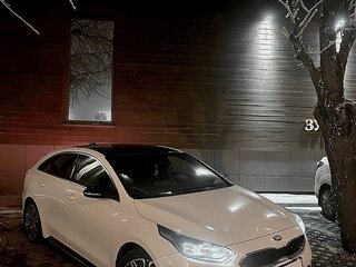 2019 Kia Proceed GT I, белый, 2400000 рублей, вид 1