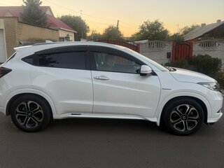 2015 Honda Vezel I, белый, 1800000 рублей, вид 2